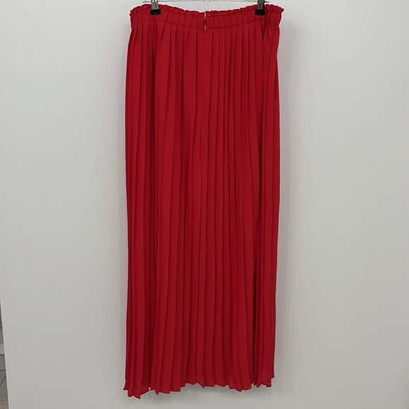 NWT J. Crew Red Pleated plisse maxi skirt drapey georgette Candy Apple Red Skirt - Picture 7 of 7
